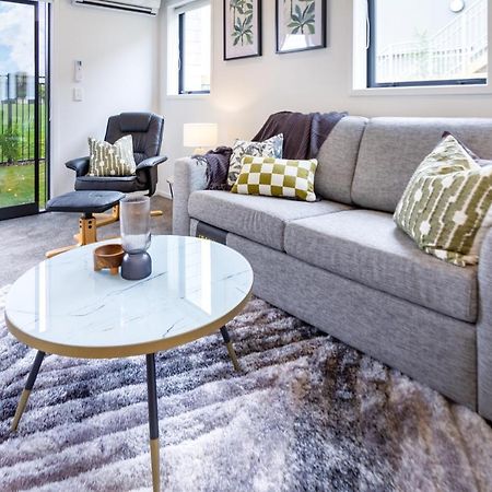 Ferienwohnung Peaceful Park View Townhouse 2 Bed W/Carpark Christchurch Exterior foto