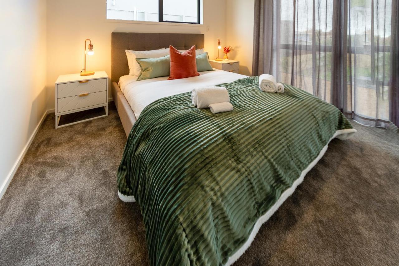 Ferienwohnung Peaceful Park View Townhouse 2 Bed W/Carpark Christchurch Exterior foto