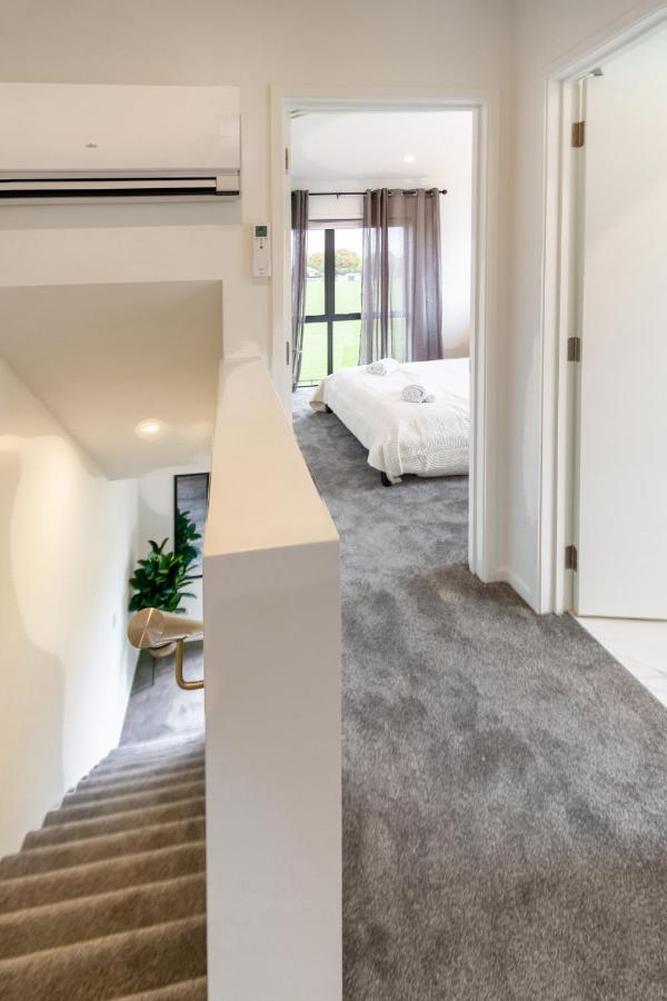Ferienwohnung Peaceful Park View Townhouse 2 Bed W/Carpark Christchurch Exterior foto