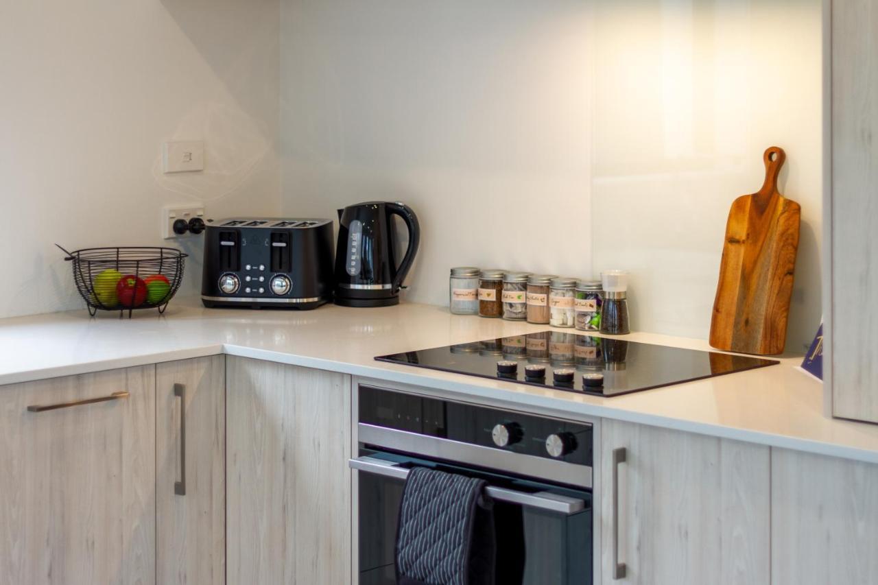 Ferienwohnung Peaceful Park View Townhouse 2 Bed W/Carpark Christchurch Exterior foto