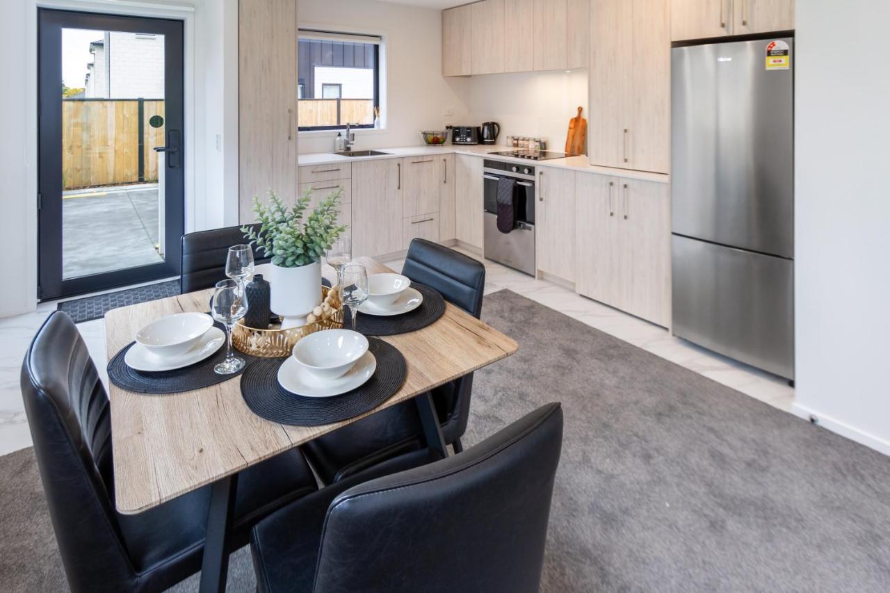 Ferienwohnung Peaceful Park View Townhouse 2 Bed W/Carpark Christchurch Exterior foto