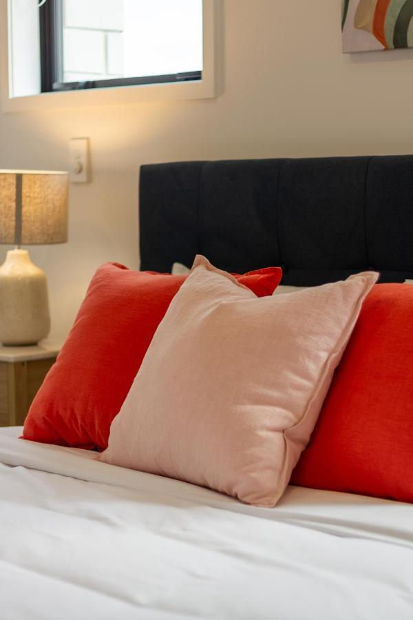 Ferienwohnung Peaceful Park View Townhouse 2 Bed W/Carpark Christchurch Exterior foto